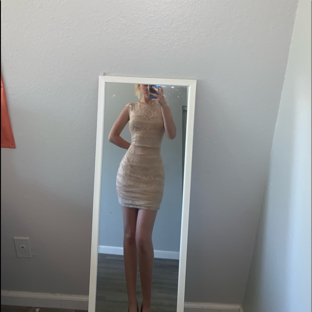 Chic lacey beige dress